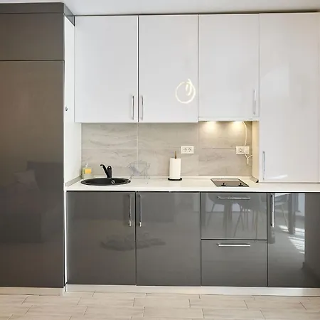 Maya Apartment- N Pools Appartement *